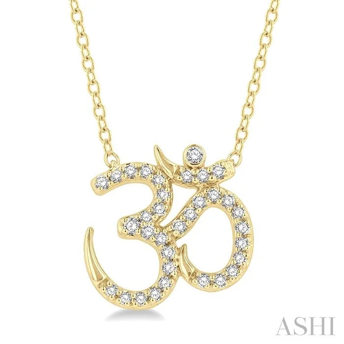 Om' Petite Diamond Fashion Pendant
