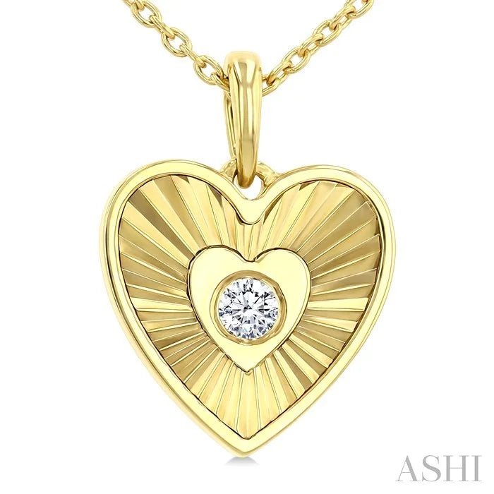 Heart Shape Fluted Diamond Fashion Pendant