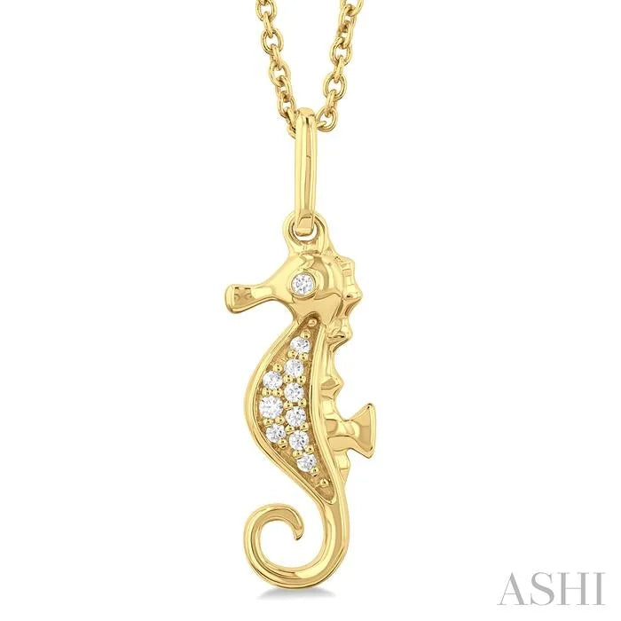 Seahorse Petite Diamond Fashion Pendant