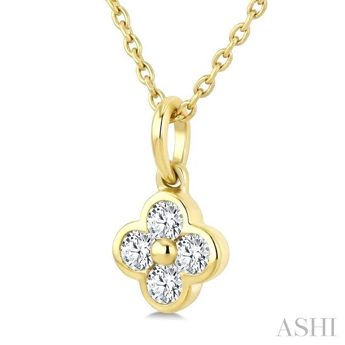 Clover Bezel Petite Diamond Fashion Pendant