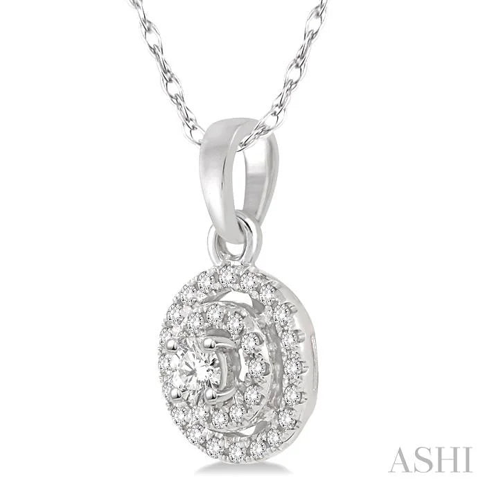 Round Shape Halo Diamond Fashion Pendant