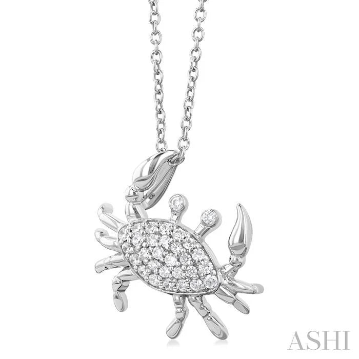 Crab Petite Diamond Fashion Pendant