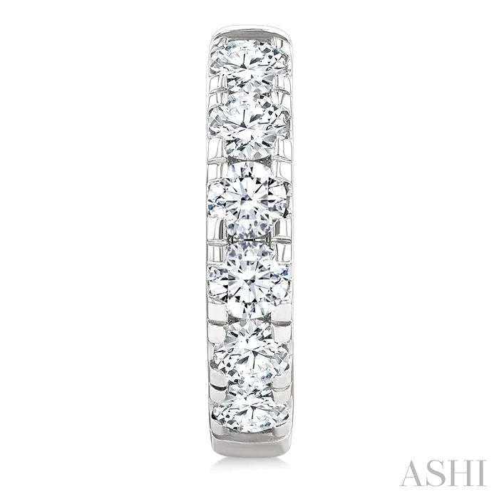 Round Shape Diamond Hoop Earrings