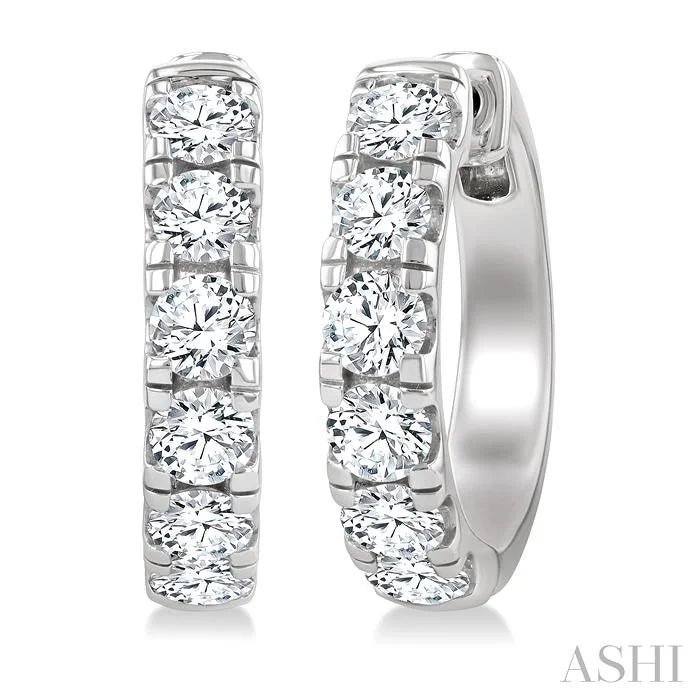 Round Shape Diamond Hoop Earrings