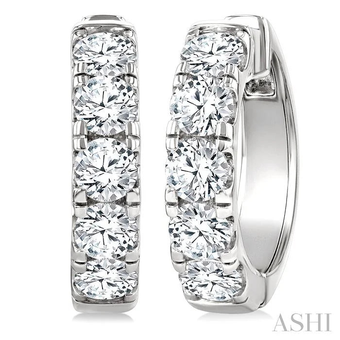 Round Shape Diamond Hoop Earrings