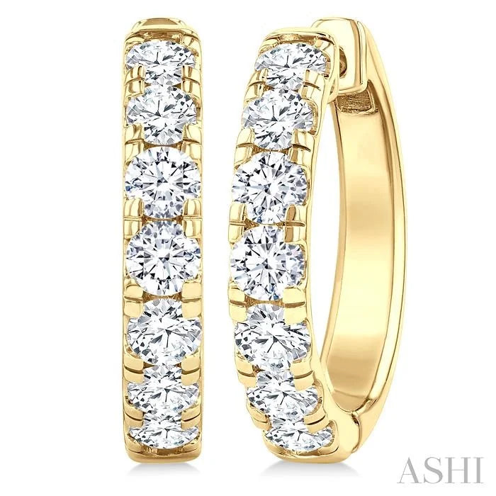 Round Shape Diamond Hoop Earrings