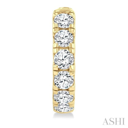 Round Shape Diamond Hoop Earrings