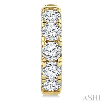 Round Shape Diamond Hoop Earrings