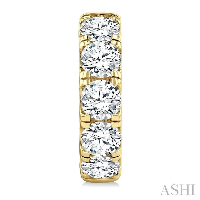 Round Shape Diamond Hoop Earrings