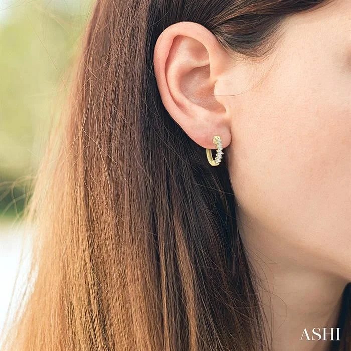 Scatter Petite Baguette Diamond Huggie Fashion Earrings