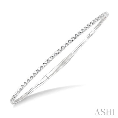 Diamond Halfway Triangle Flex Bangle