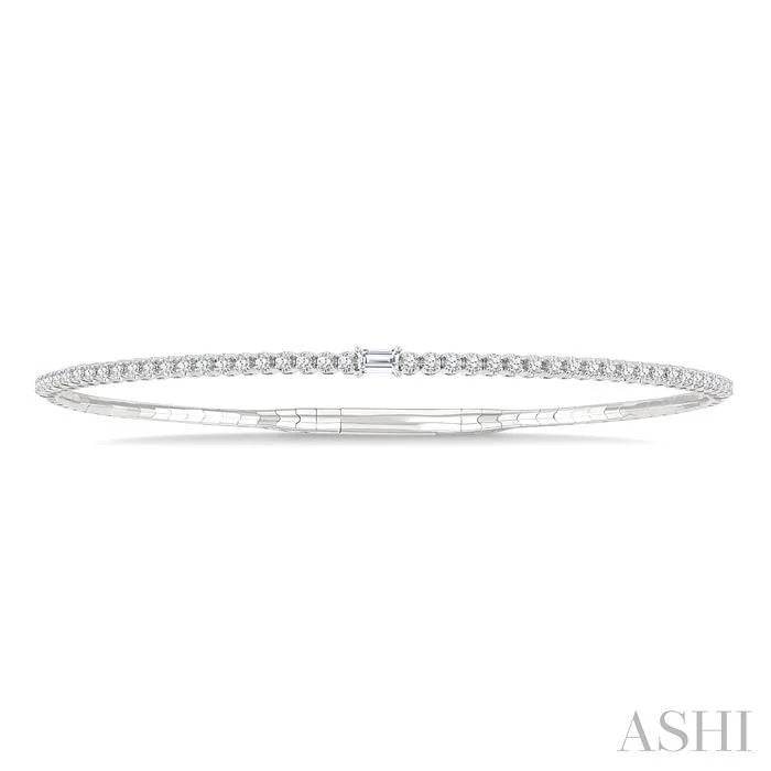 Diamond Halfway Baguette Center Flex Bangle