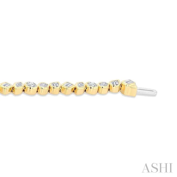 Mixed Shape Diamond Fashion Bracelet