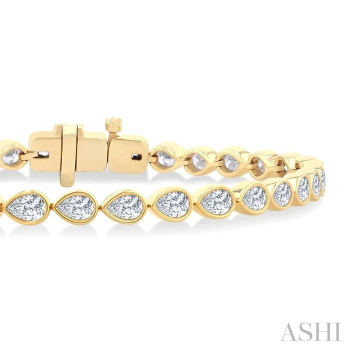 Pear Shape East-West Bezel Set Diamond Tennis Bracelet