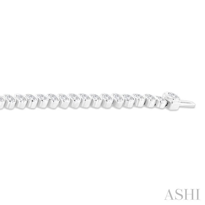 Oval Shape North-South Bezel Set Diamond Tennis Bracelet