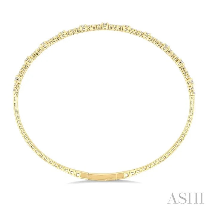 Halfway Diamond Prong-Set Flex Bangle