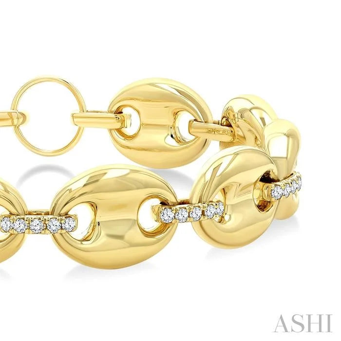 Aeris Gold Bold Mariner Link Diamond Fashion Bracelet
