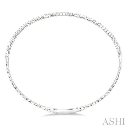 Halfway Diamond Flex Bangle