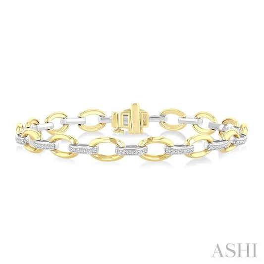 Bold Oval Shape Link Diamond Fashion Bracelet