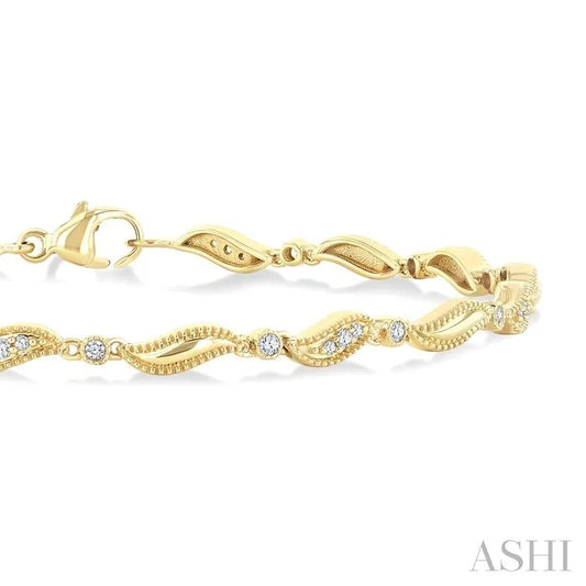 Wave Diamond Fashion Bracelet