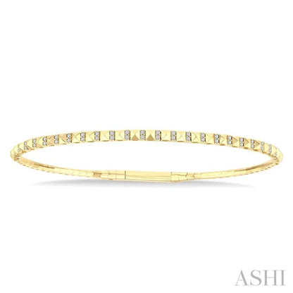 Pyramid Diamond Flex Bangle