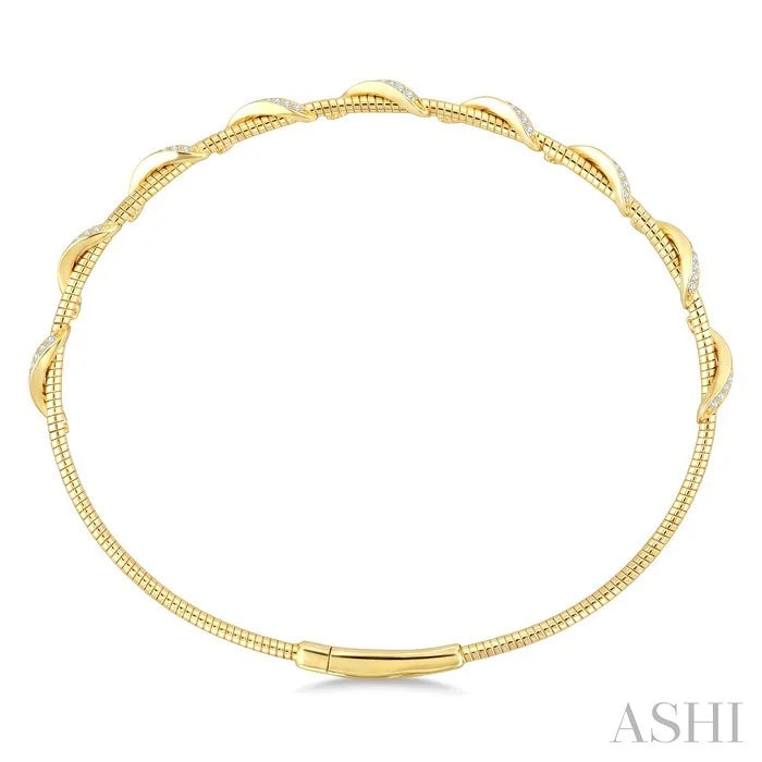 Twisted Diamond Flex Bangle