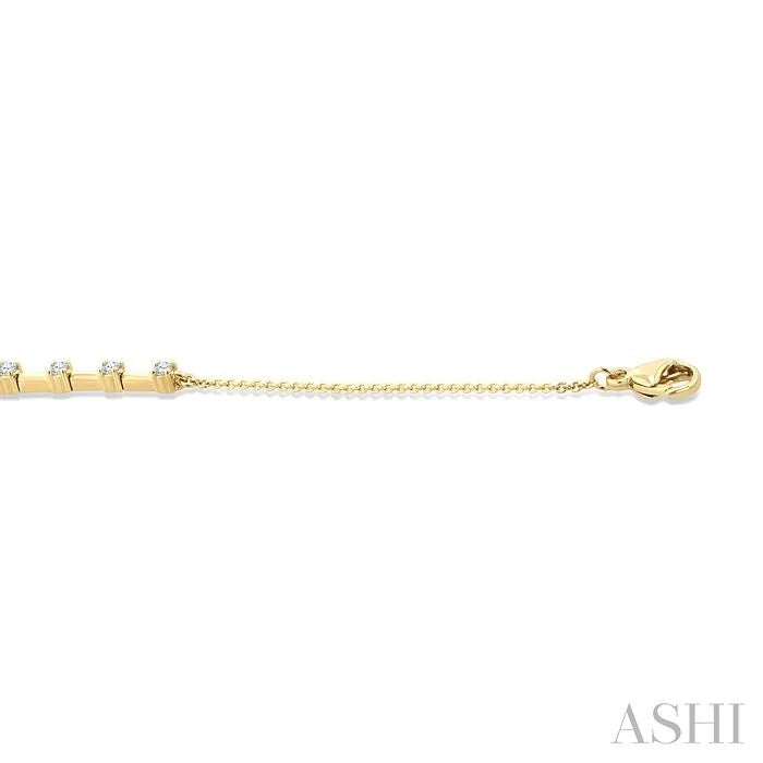 Floating Diamond Fashion Chain Bracelet