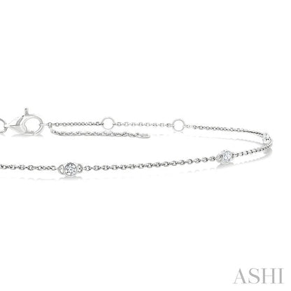 Round Shape Diamond Station Chain Bracelet
