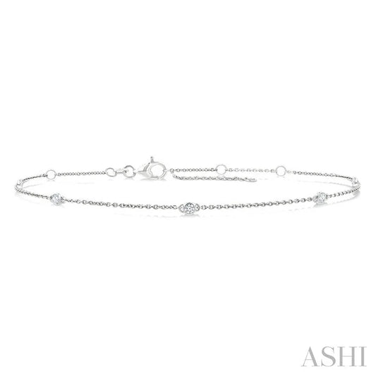 Round Shape Diamond Station Chain Bracelet