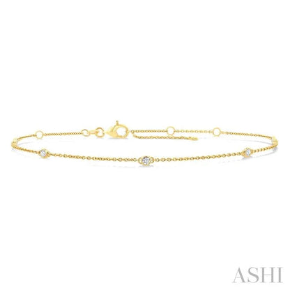 Round Shape Diamond Station Chain Bracelet