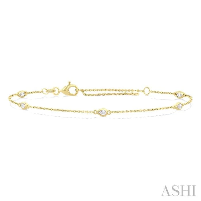 Pear Shape Station Diamond Chain Bracelet