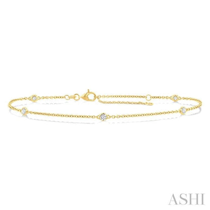 Round Shape Diamond Station Chain Bracelet
