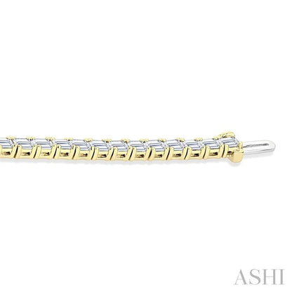 Emerald Shape East-West Diamond Tennis Bracelet