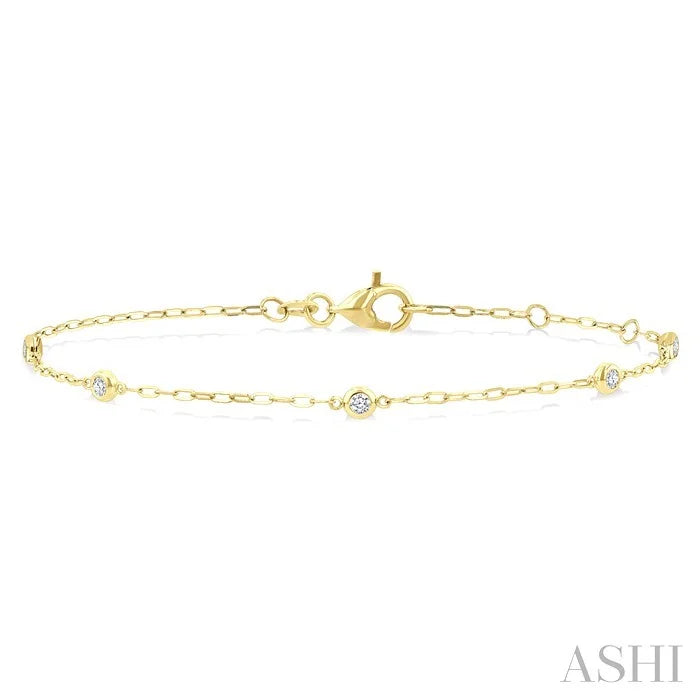 Round Shape Paperclip Diamond Station Chain Bracelet