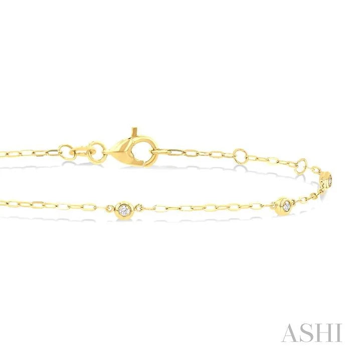 Round Shape Paperclip Diamond Station Chain Bracelet