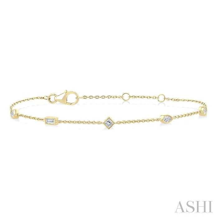 Bezel Set Diamond Fashion Chain Bracelet