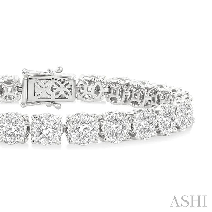 Lovebright Essential Diamond Tennis Bracelet