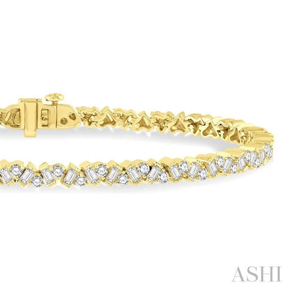 Scatter Zig-Zag Baguette Diamond Bracelet