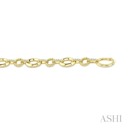 Aeris Gold Oval Link Diamond Fashion Bracelet