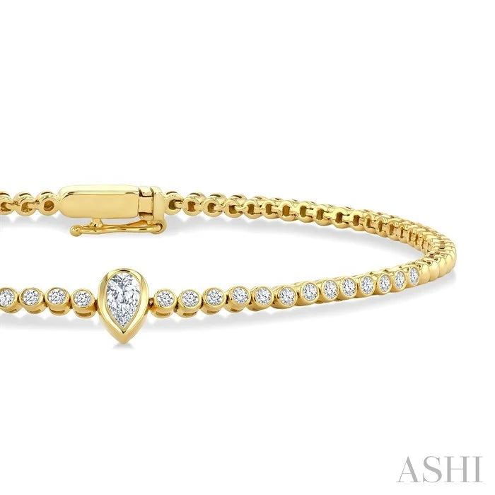 Luna Bezel Pear Shape Diamond Fashion Bracelet