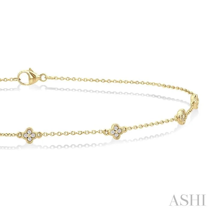 Clover Diamond Station Chain Bracelet