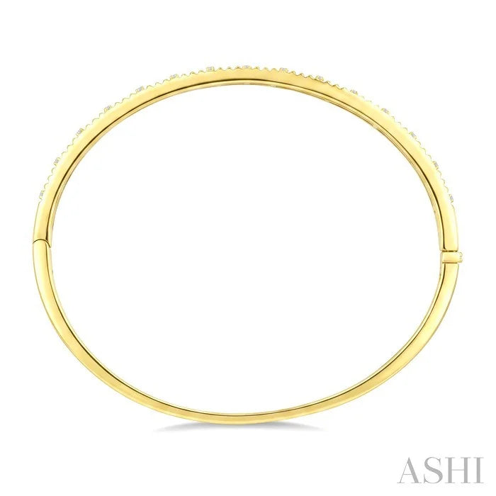 Pirouette Diamond Fashion Bangle
