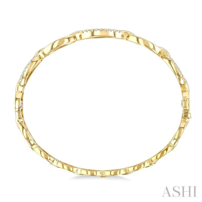 Oval Shape Open Link Diamond Bangle