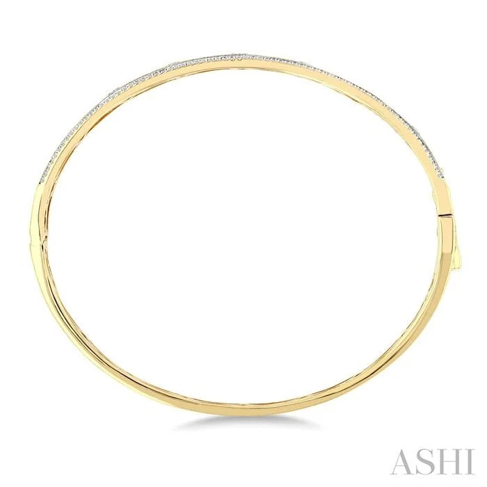 Mixed Shape Flush Set Diamond Fashion Bangle