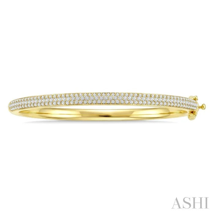 Aeris Gold Pave-Set Diamond Fashion Bangle