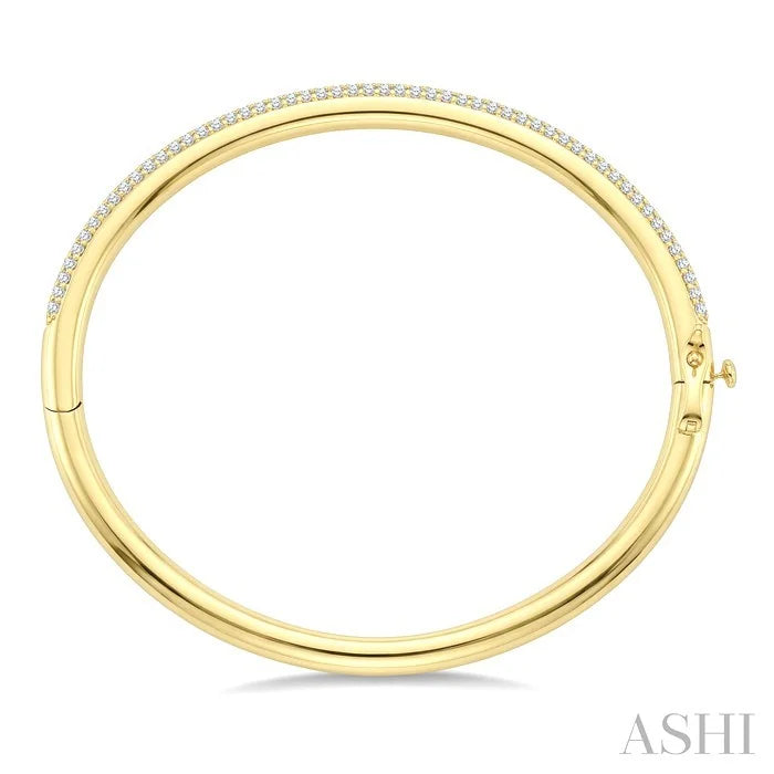 Aeris Gold Pave-Set Diamond Fashion Bangle