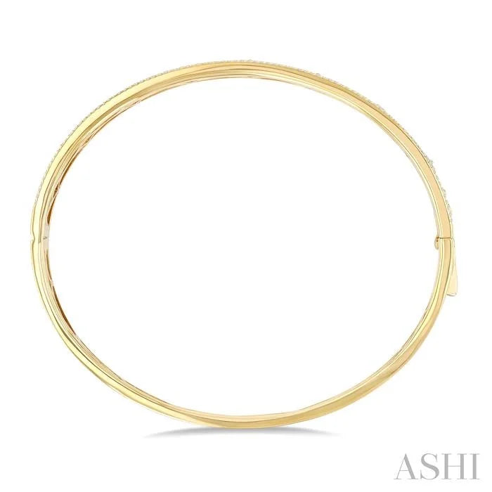 Clover Diamond Fashion Bangle