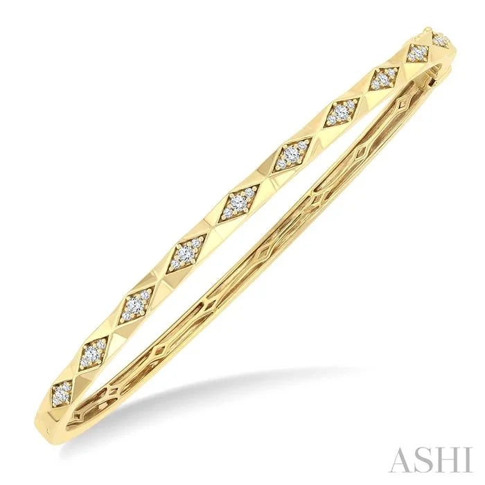 Geometric Shape Diamond Fashion Bangle