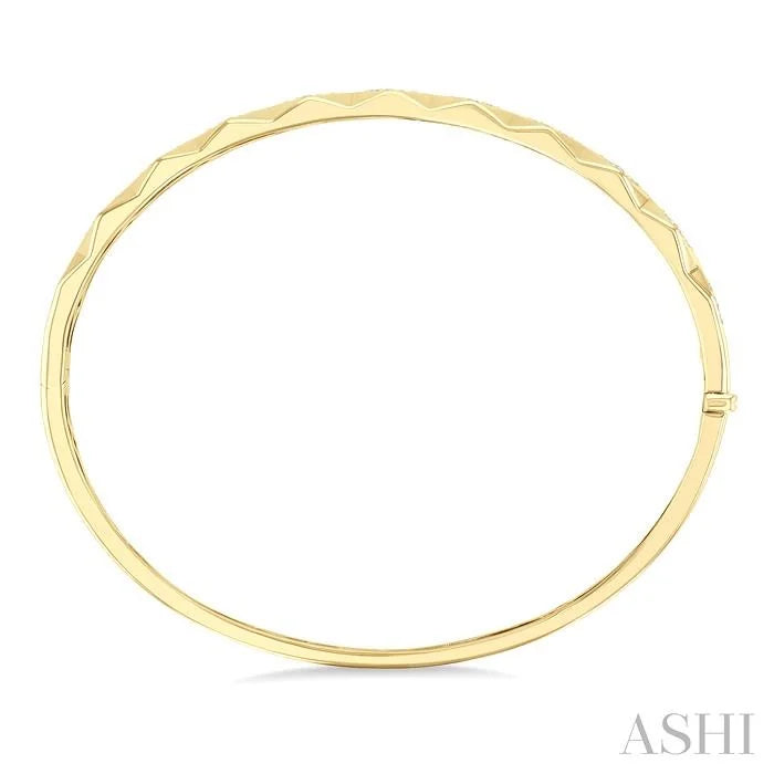 Geometric Shape Diamond Fashion Bangle