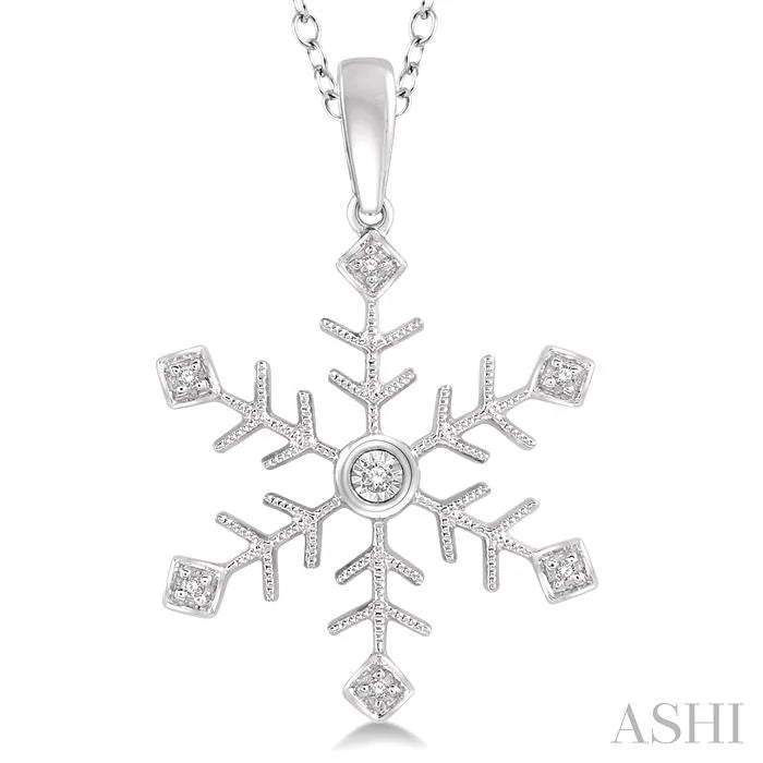 Silver Snowflake Diamond Fashion Pendant